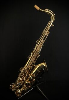 begagnad tenorsax Thomson #W73147