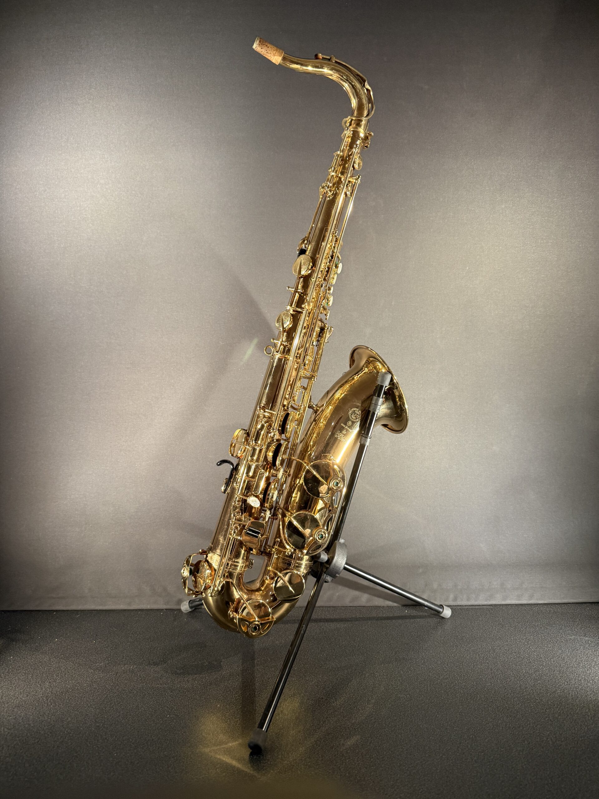 Begagnad Selmer Super Action 80 tenorsaxofon från 1985, serienummer 376938.