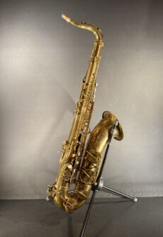 Begagnad Selmer Mark VI tenorsaxofon från 1957, serienummer 70803